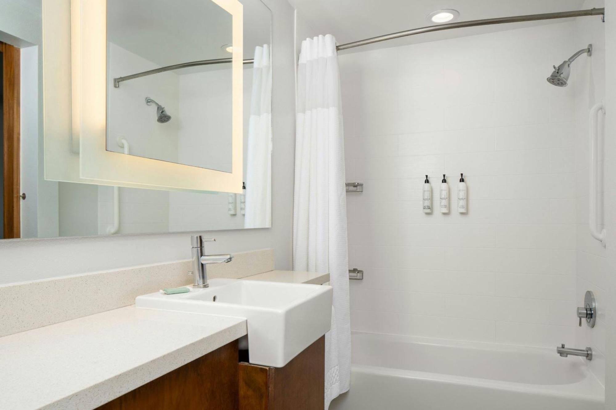 Springhill Suites By Marriott Charleston מאונט פלזנט מראה חיצוני תמונה